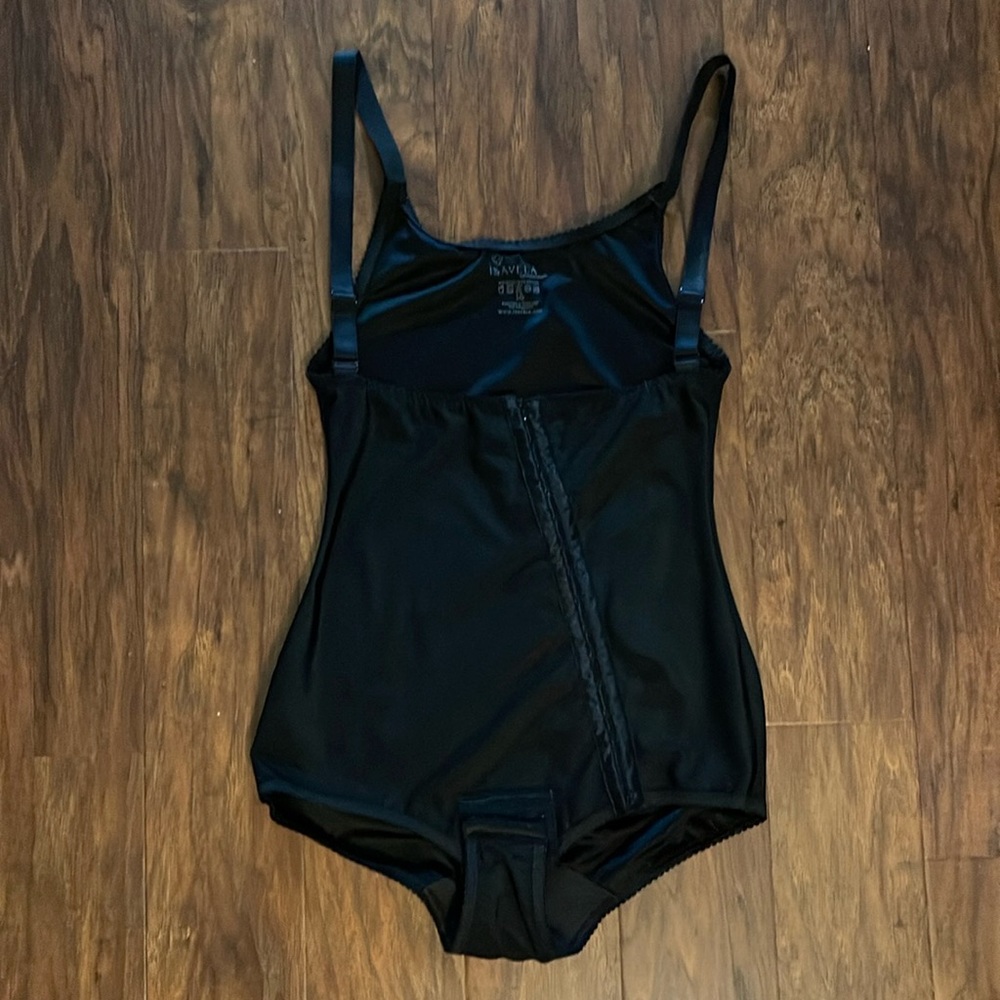 ISAVELA Large panty-length post surgical compression garment